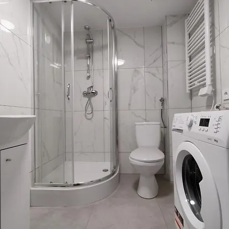 公寓 Restplacepl - Kawalerka - Mielczarskiego, Manufaktura 罗兹